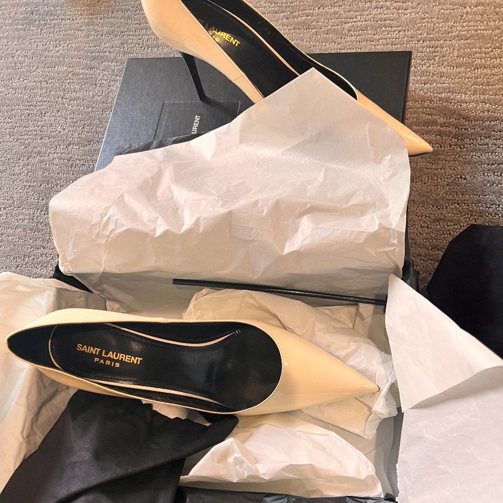 YSL Saint Laurent Pump